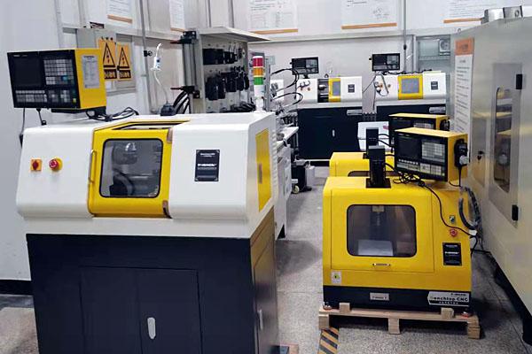 小型數(shù)控車(chē)床實(shí)驗(yàn)室