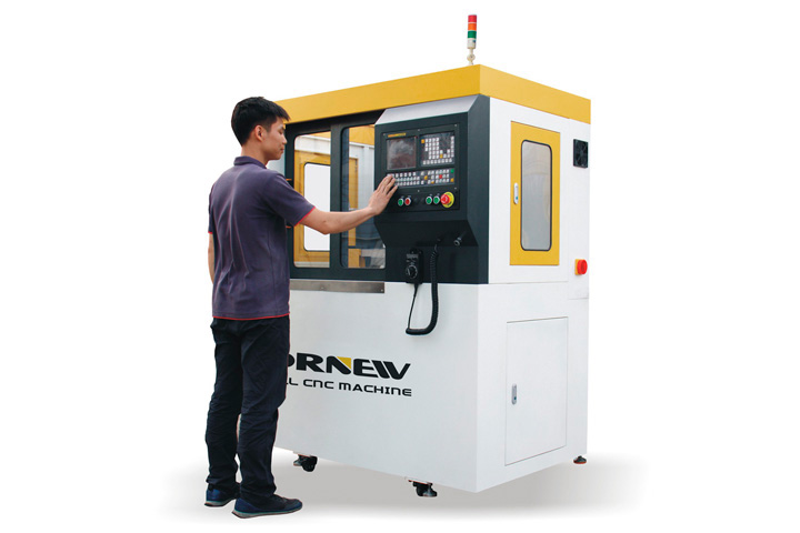 VMC300小型五軸加工中心